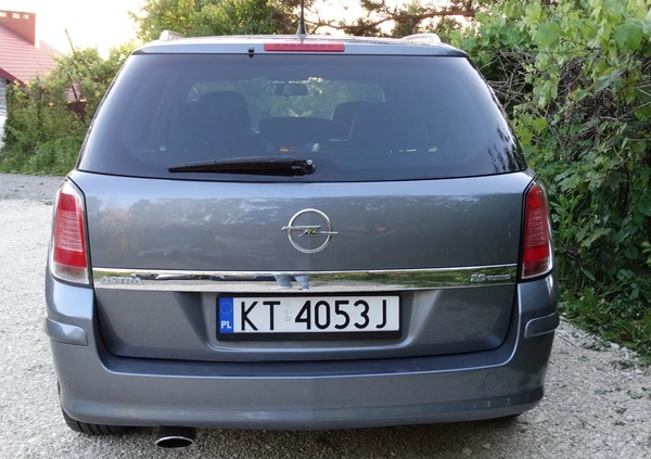 Opel Astra cena 14500 przebieg: 107500, rok produkcji 2005 z Tarnów małe 172